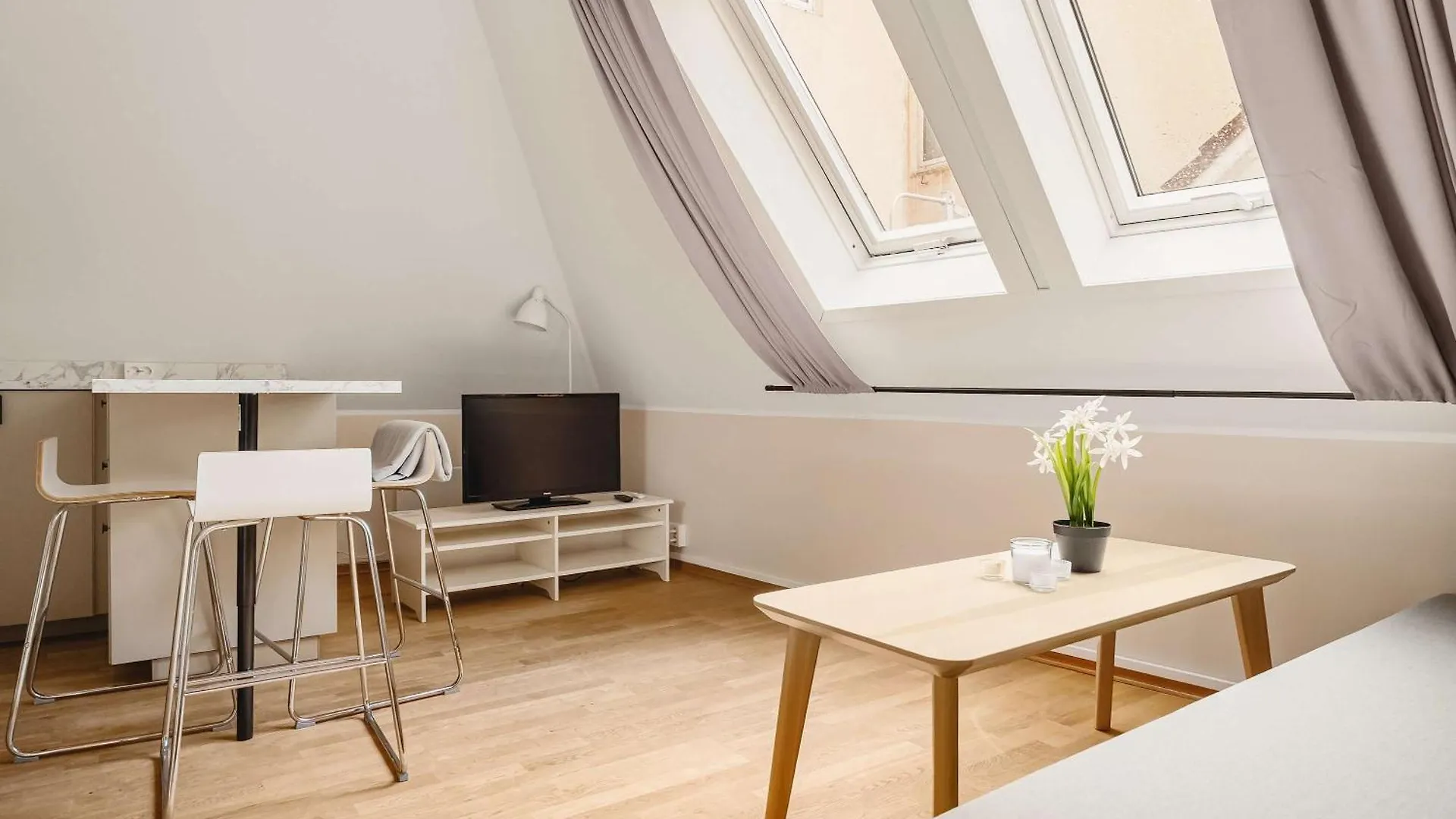 Dinbnb Apartments L Traditional Bergenhouse L 10Min To Bryggen L 24L7