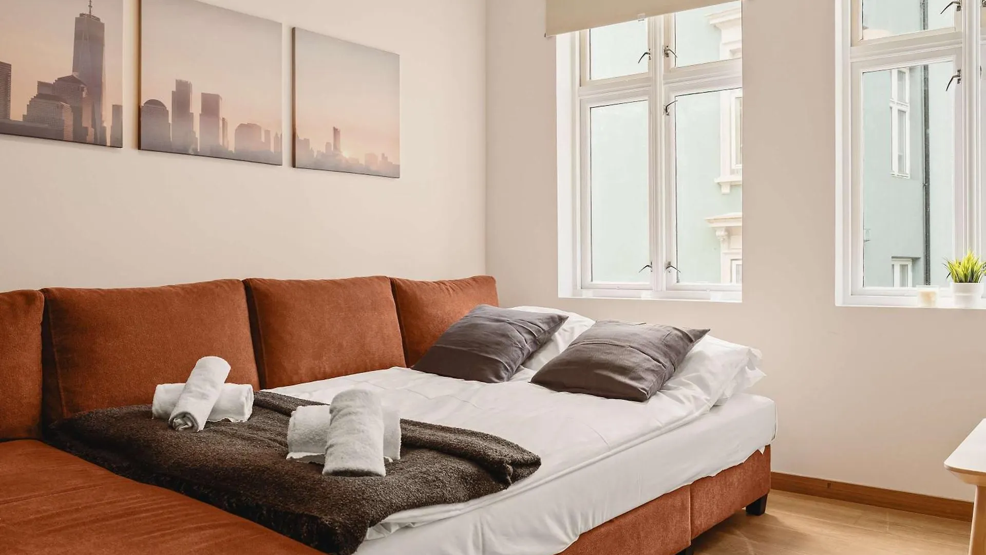 Dinbnb Apartments L Traditional Bergenhouse L 10Min To Bryggen L 24L7 Norwegia